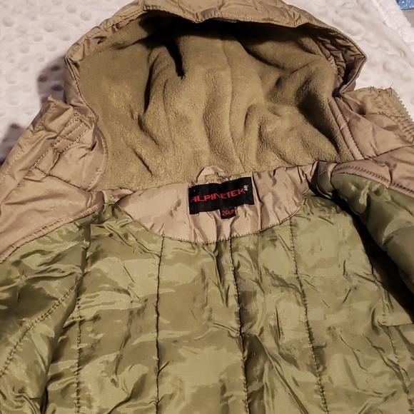 Winter suits Sets - Picture 2 of 8